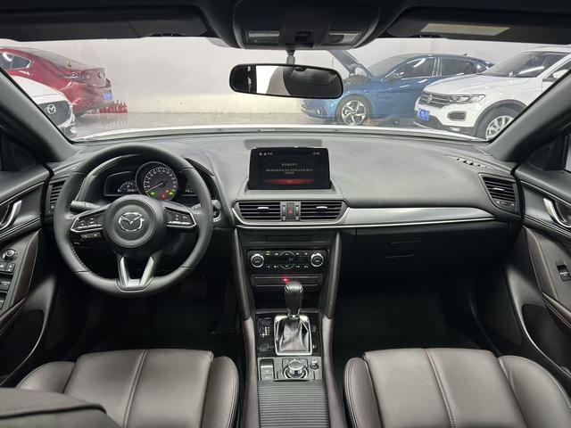 Mazda CX-4 2021, фото 17