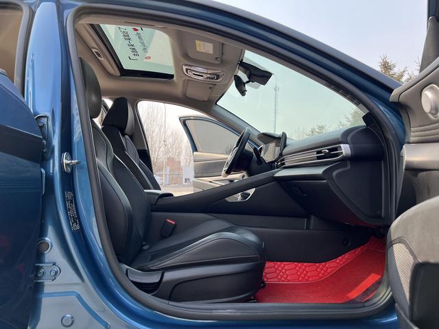 Hyundai Elantra 2022, фото 10