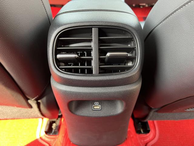 Hyundai Elantra 2022, фото 16