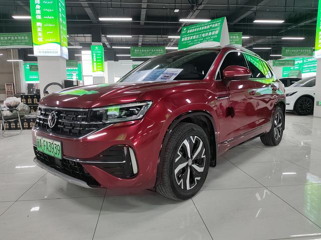 Volkswagen Tayron 2023, 1.4 л турбо, робот (DCT), передний, пробег 58 000 км — авто из Китая с пробегом