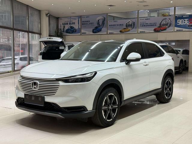 Honda Vezel 2023, 1.5 л, вариатор (CVT), передний, пробег 24 000 км — авто из Китая с пробегом