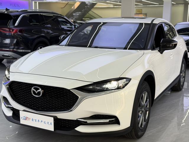 Mazda CX-4 2021, 2 л, автомат, передний, пробег 19 200 км — авто из Китая с пробегом