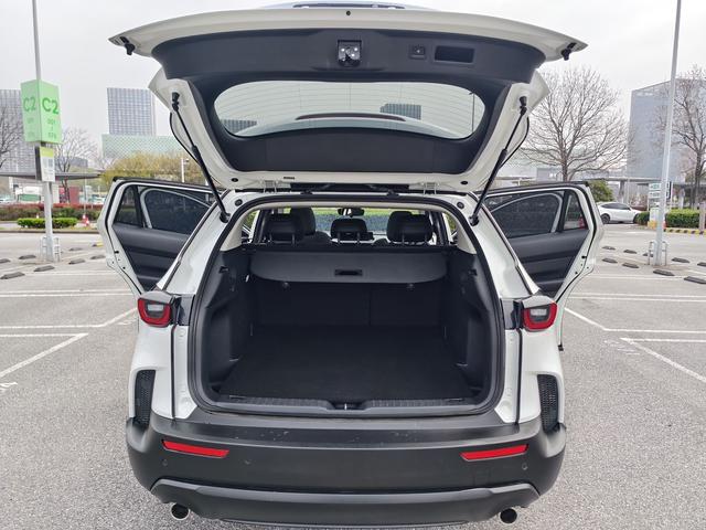 Mazda CX-50 2023, фото 6