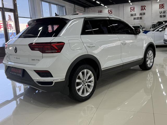 Volkswagen T-Roc 2022, фото 6