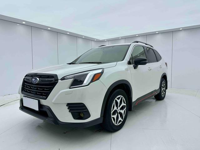 Subaru Forester 2022, 2 л, вариатор (CVT), полный, пробег 53 000 км — авто из Китая с пробегом