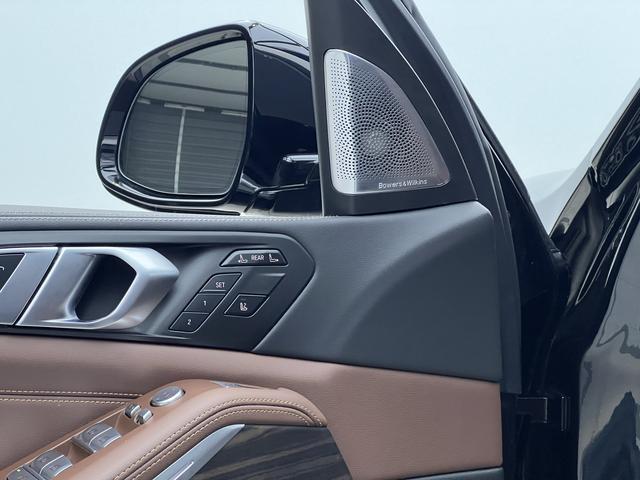 BMW X7 2024, фото 16