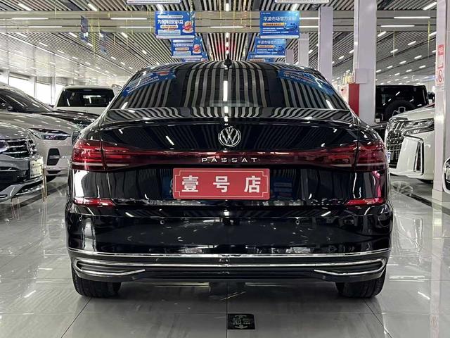 Volkswagen Passat 2024, фото 5