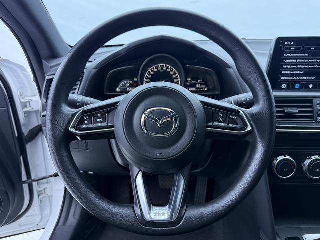 Mazda CX-4 2021, фото 11