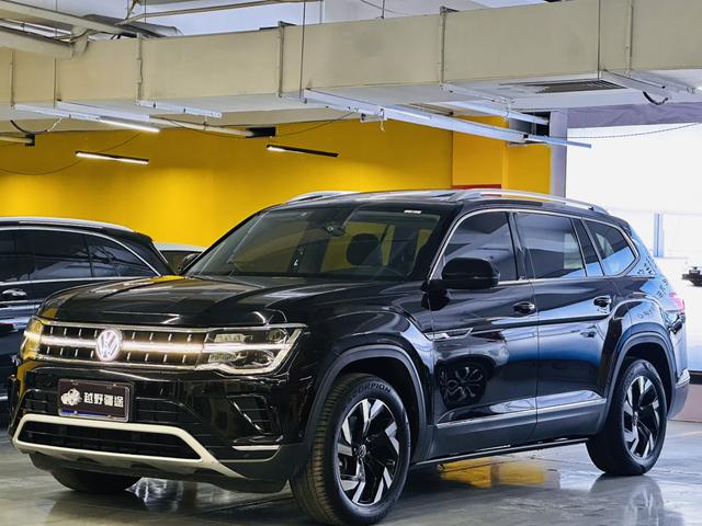 Volkswagen Teramont 2021, 2 л турбо, робот (DCT), полный, пробег 98 000 км — авто из Китая с пробегом