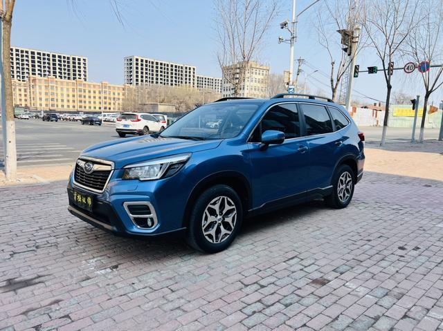 Subaru Forester 2021, 2 л, вариатор (CVT), полный, пробег 51 000 км — авто из Китая с пробегом