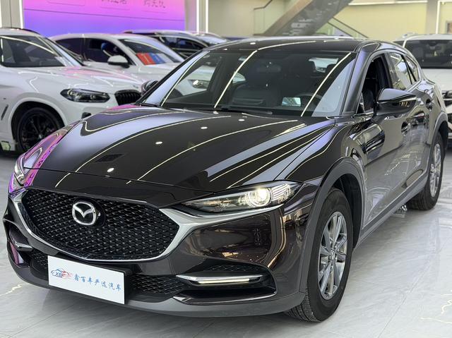 Mazda CX-4 2021, 2 л, автомат, передний, пробег 19 000 км — авто из Китая с пробегом