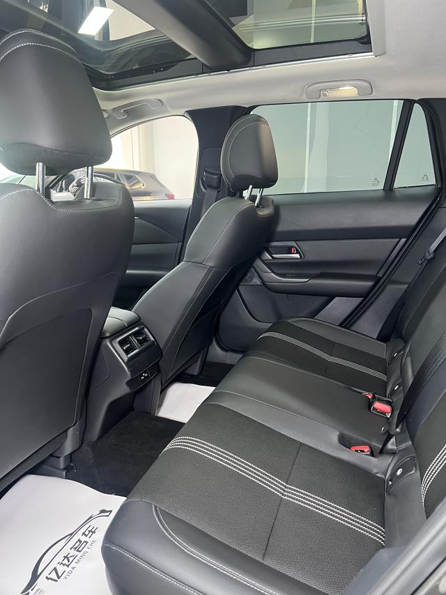Mazda CX-50 2023, фото 9
