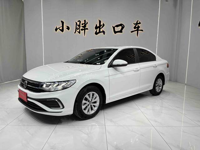 Volkswagen Bora 2023, 1.5 л, автомат, передний, пробег 46 000 км — авто из Китая с пробегом