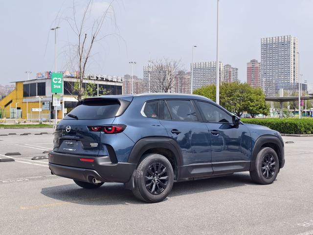 Mazda CX-50 2023, фото 4