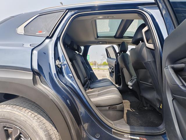 Mazda CX-50 2023, фото 10