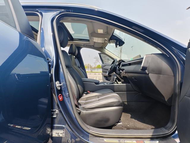 Mazda CX-50 2023, фото 11