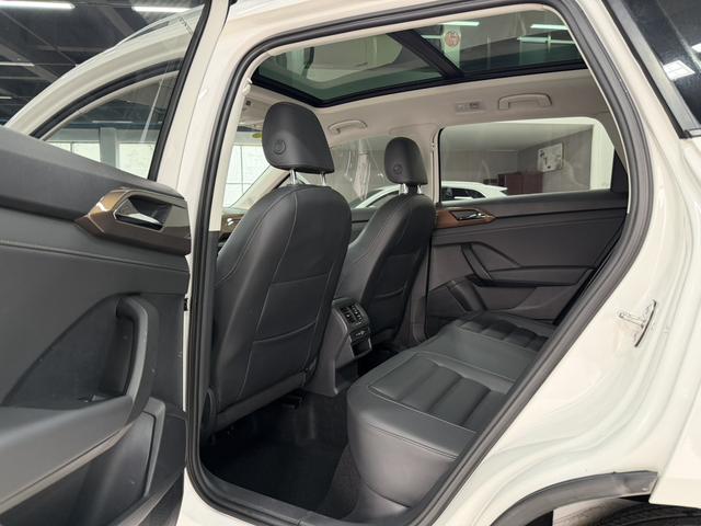 Volkswagen Tharu 2021, фото 14