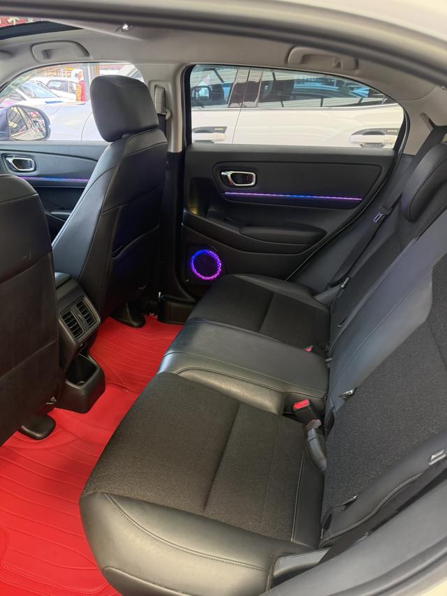 Honda Vezel 2023, фото 11