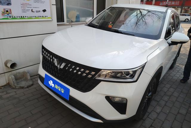 Wuling Hongguang 2022, 1.5 л, 6-ст. механика, передний, пробег 20 700 км — авто из Китая с пробегом