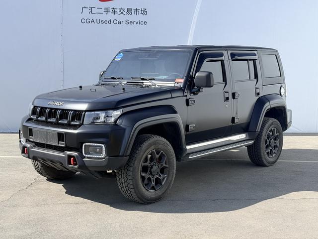 Beijing BJ40 2024, 2 л турбо, автомат, полный, пробег 27 000 км — авто из Китая с пробегом