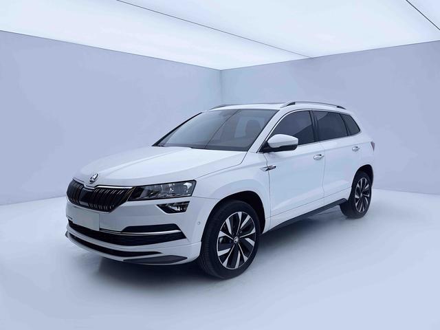 Skoda Karoq 2023, 1.4 л турбо, робот (DCT), передний, пробег 20 600 км — авто из Китая с пробегом