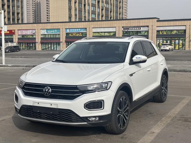 Volkswagen T-Roc 2021, 1.4 л турбо, робот (DCT), передний, пробег 91 000 км — авто из Китая с пробегом