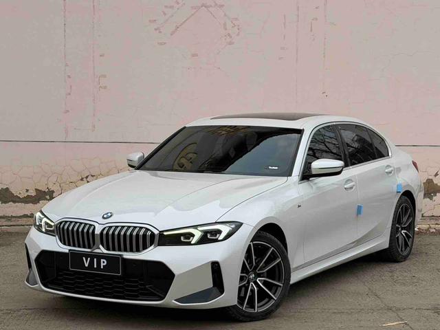 BMW 3 2023, 2 л турбо, автомат, задний, пробег 75 400 км — авто из Китая с пробегом