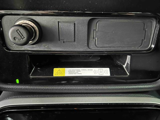 Mitsubishi Outlander 2021, фото 14