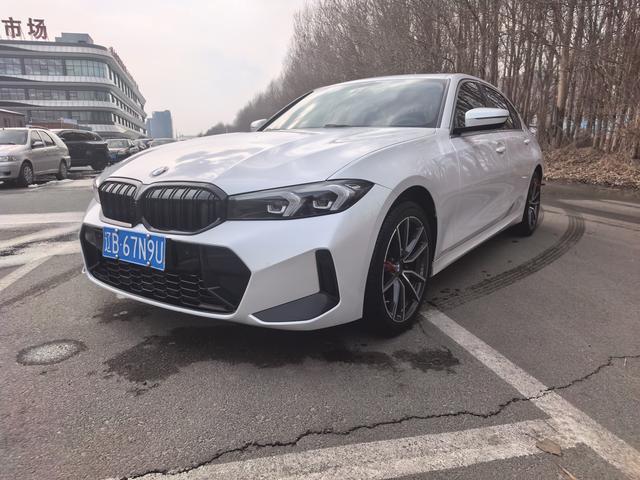 BMW 3 2023, 2 л турбо, автомат, задний, пробег 81 000 км — авто из Китая с пробегом