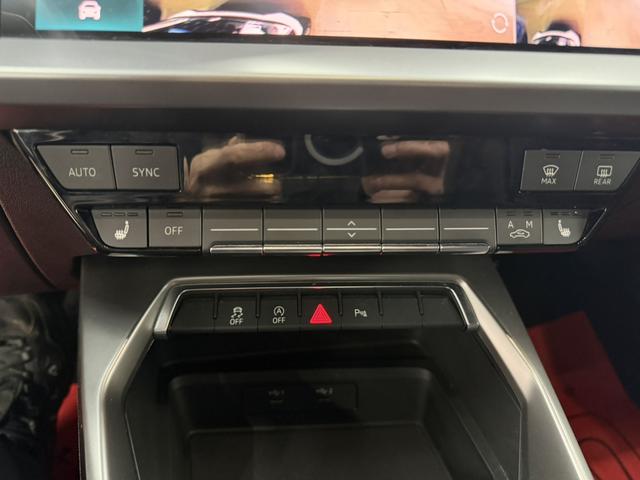 Audi A3 2022, фото 12