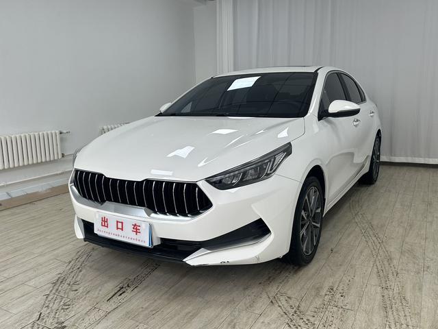 Kia K3 2021, 1.5 л, вариатор (CVT), передний, пробег 30 000 км — авто из Китая с пробегом