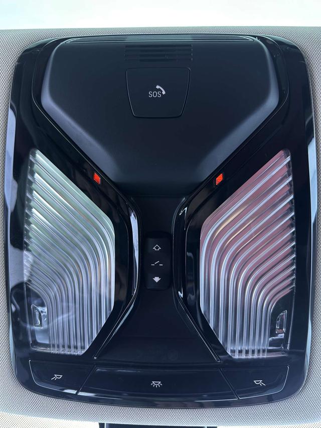 BMW 3 2023, фото 14