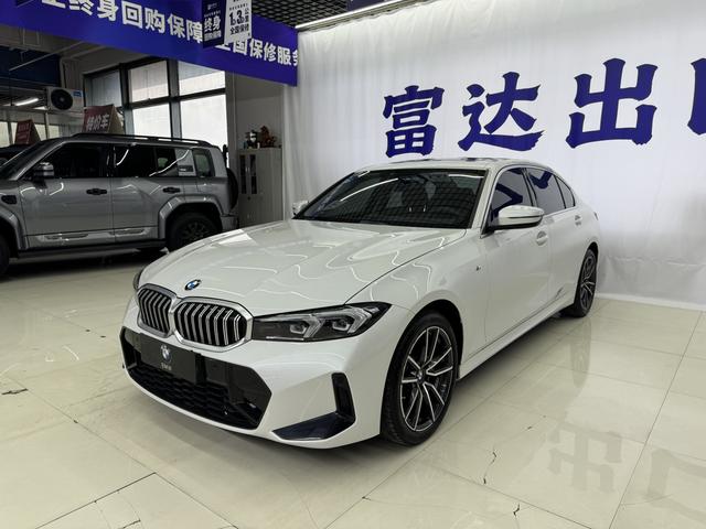 BMW 3 2023, 2 л турбо, автомат, задний, пробег 20 000 км — авто из Китая с пробегом