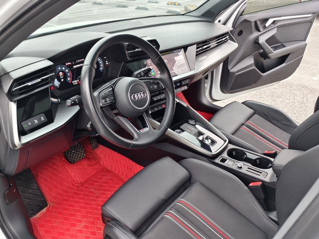 Audi A3 2024, фото 17