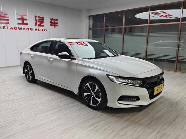 Honda Accord 2021, фото 3