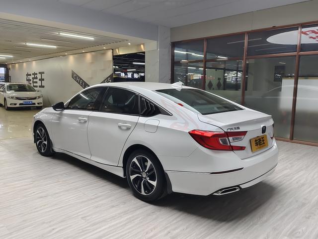 Honda Accord 2021, фото 7
