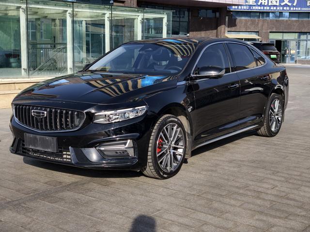 Geely Binrui 2023, 2 л турбо, робот (DCT), передний, пробег 30 000 км — авто из Китая с пробегом