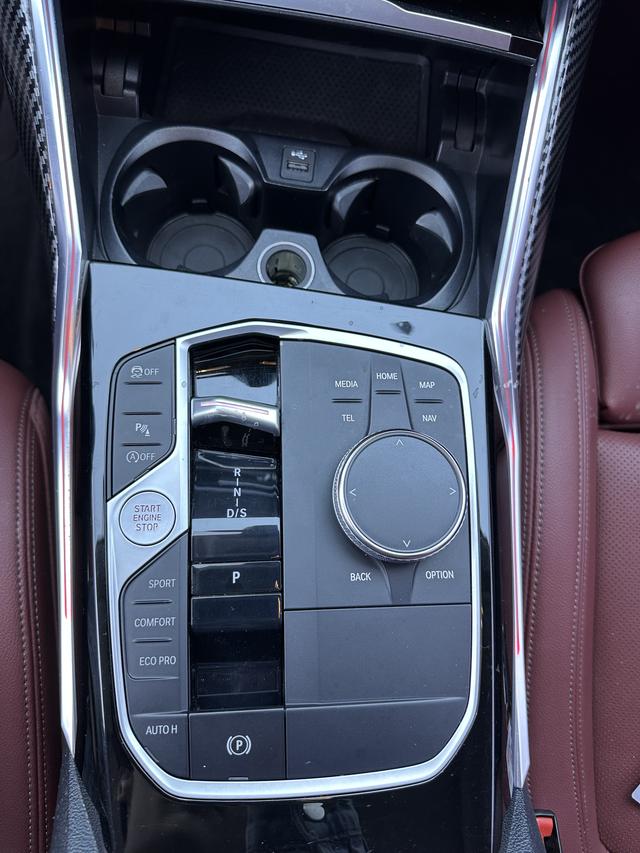BMW 3 2023, фото 15