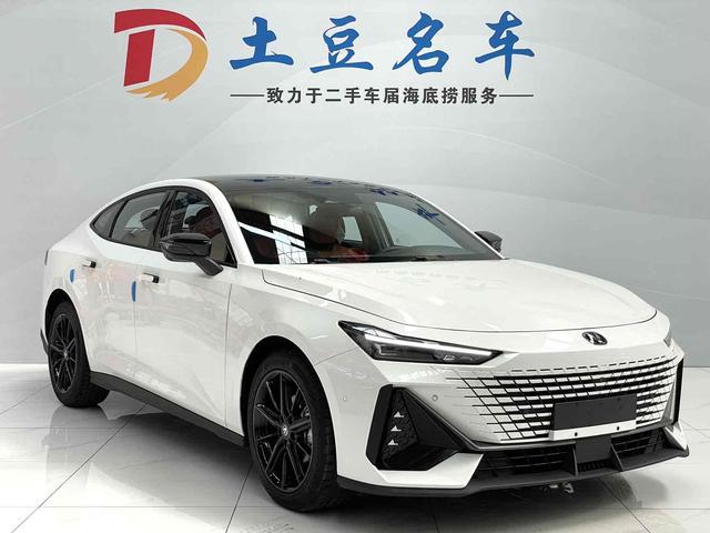 Changan UNI-V 2022, фото 3
