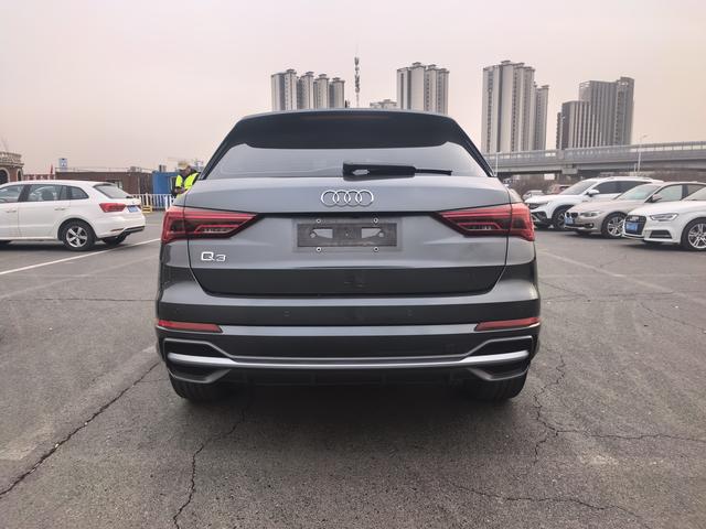 Audi Q3 2022, фото 17