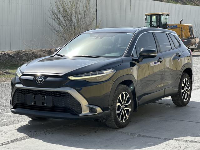 Toyota RAV4 2022, 2 л, вариатор (CVT), передний, пробег 43 000 км — авто из Китая с пробегом