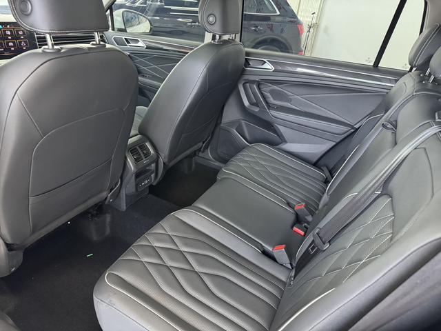 Volkswagen Tiguan 2023, фото 12