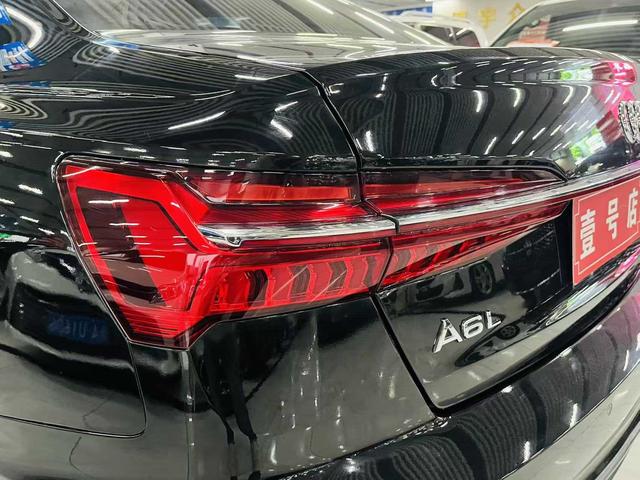 Audi A6L 2021, фото 12