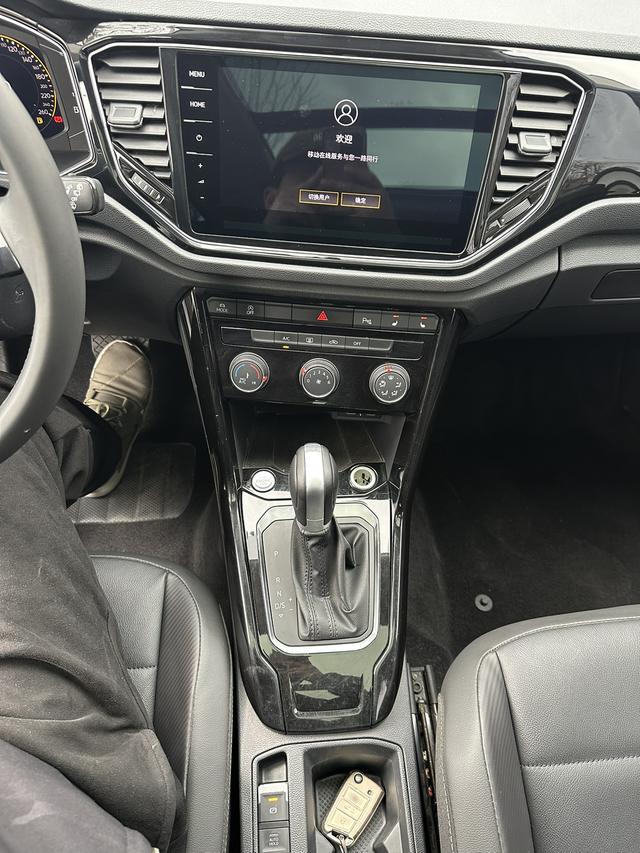 Volkswagen T-Roc 2022, фото 15