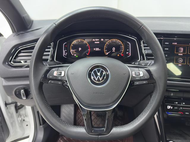 Volkswagen T-Roc 2021, фото 14