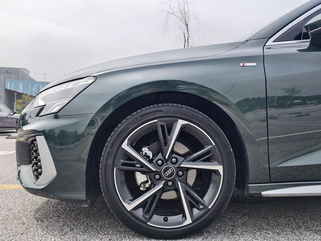 Audi A3 2023, фото 7