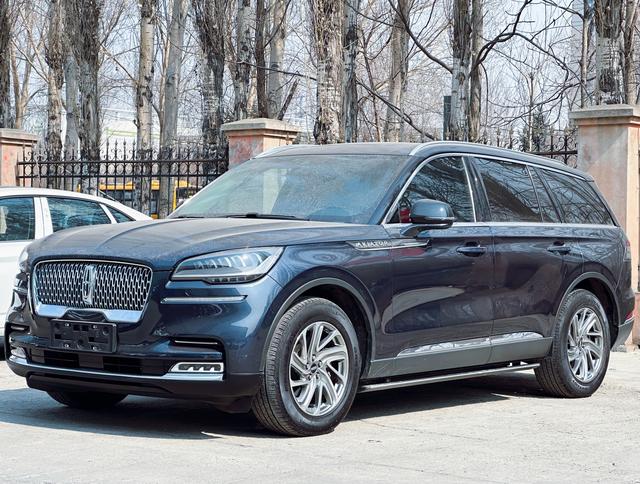Lincoln Aviator 2021, 3 л турбо, автомат, полный, пробег 33 800 км — авто из Китая с пробегом
