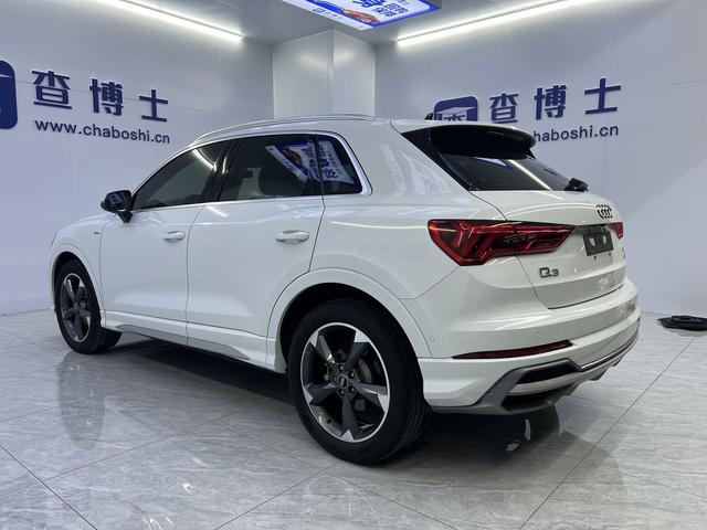 Audi Q3 2023, фото 14