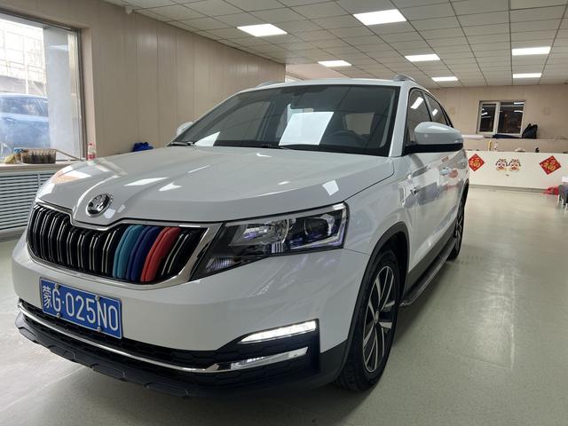 Skoda Kamiq 2023, 1.5 л, автомат, передний, пробег 32 800 км — авто из Китая с пробегом