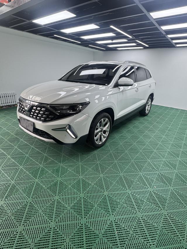 Jetta VS7 2023, 1.4 л турбо, автомат, передний, пробег 16 000 км — авто из Китая с пробегом
